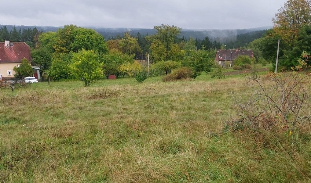 Prodej stavebního pozemku 1 259 m², Chodov – náhled fotky 3