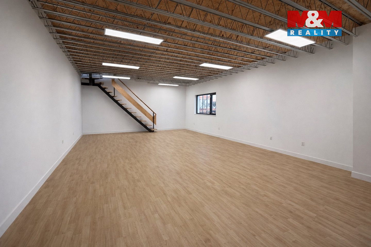 Pronájem skladovacích prostor 660 m² — photo 2