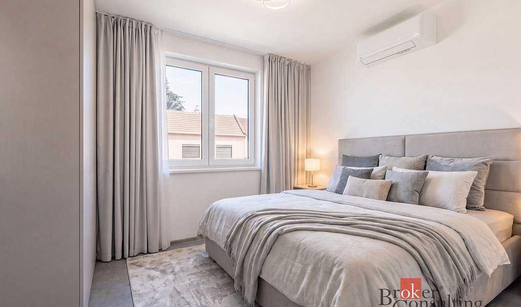 Prodej domu 100 m² s pozemkem 699 m², Miroslav – náhled fotky 13