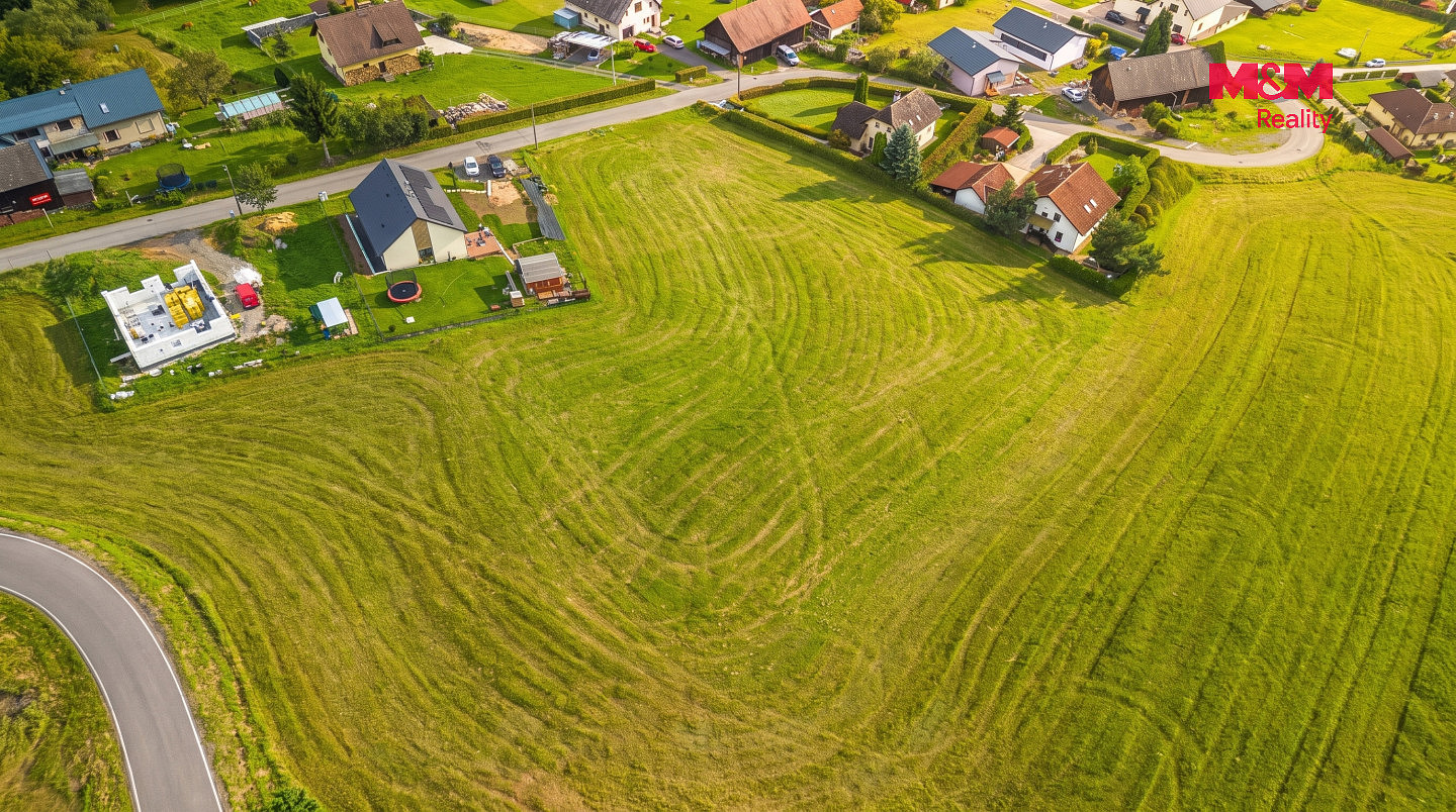 Prodej stavebního pozemku 1 242 m² – fotografie 4