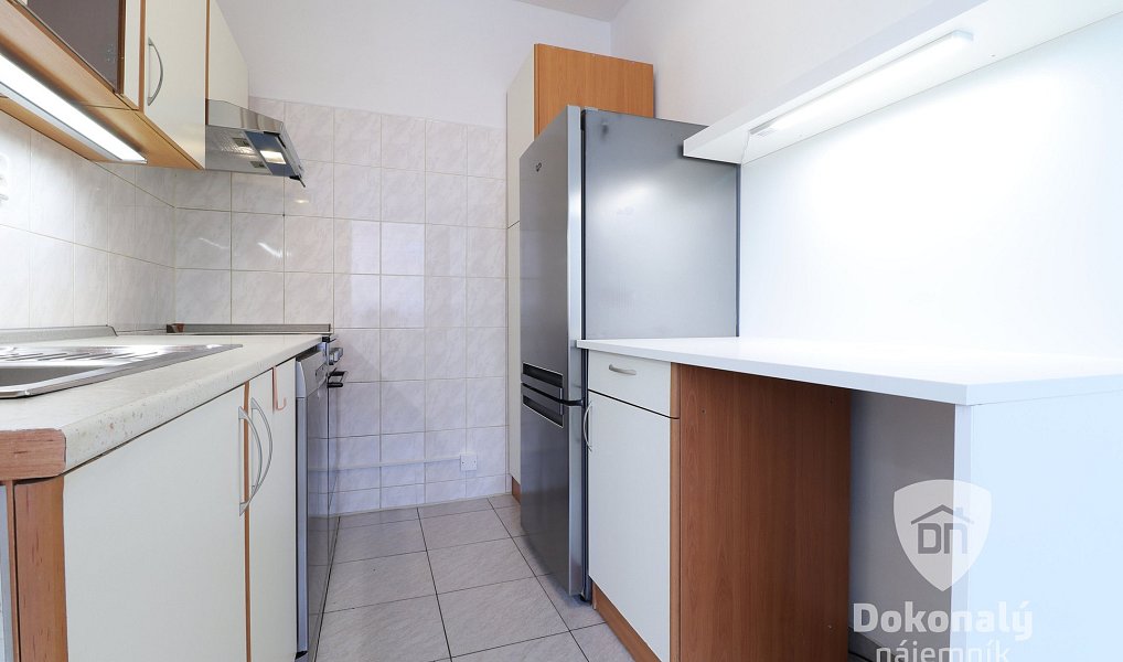 Pronájem bytu 1+kk 33 m², Kladno – náhled fotky 8