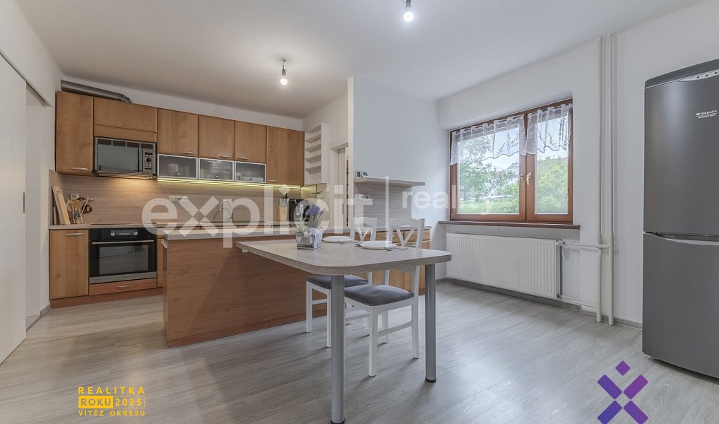 Prodej domu 163 m² s pozemkem 616 m², Šumice – náhled fotky 3