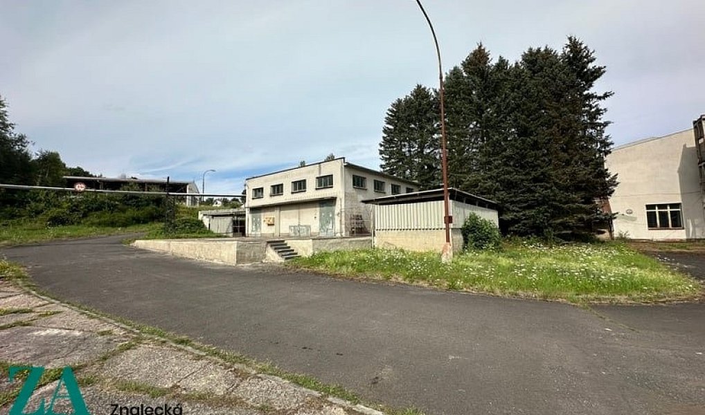 Prodej skladovacích prostor 480 m², Luby – fotka 1 z 14