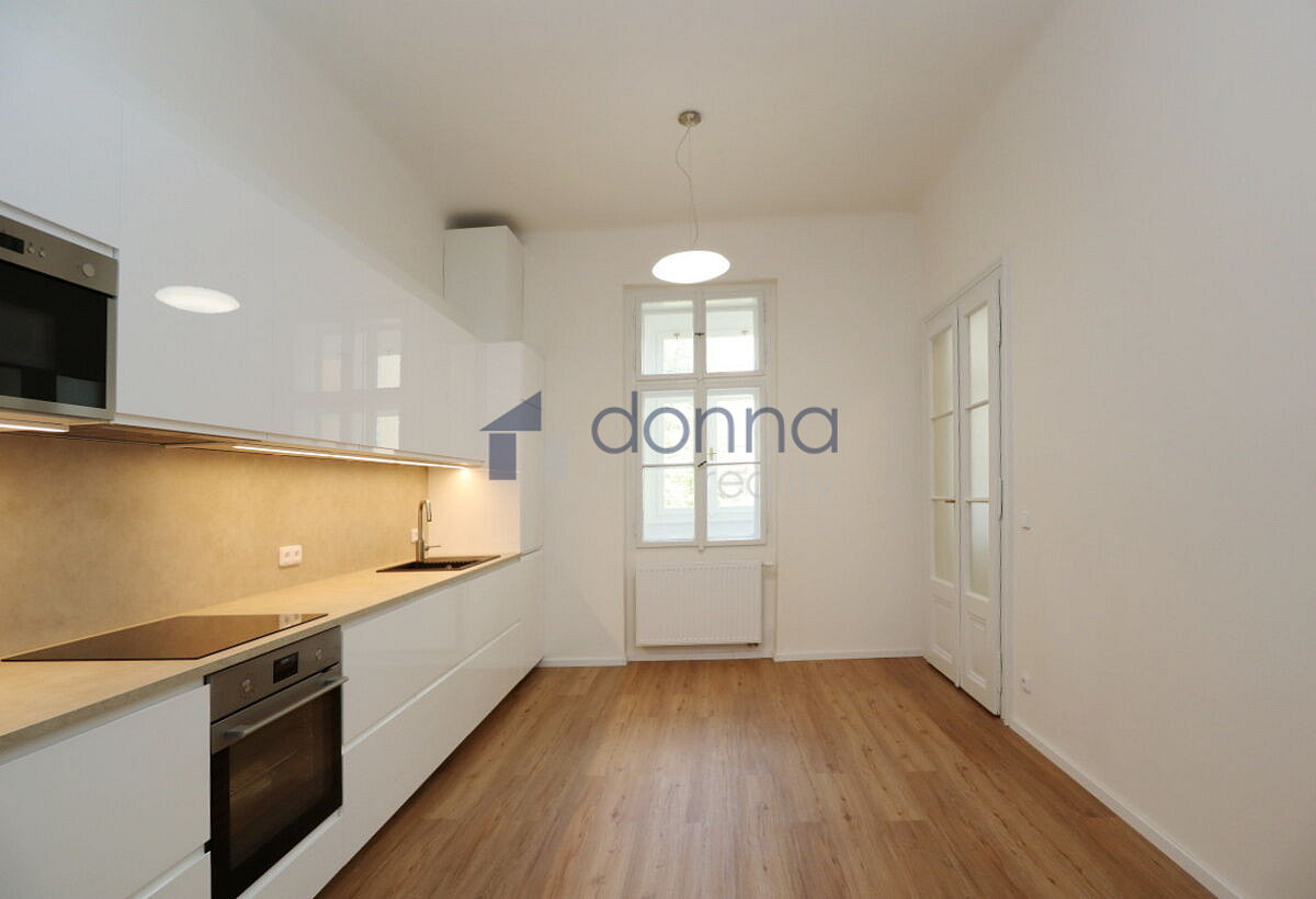 Pronájem bytu 3+1 118 m² – fotografie 5