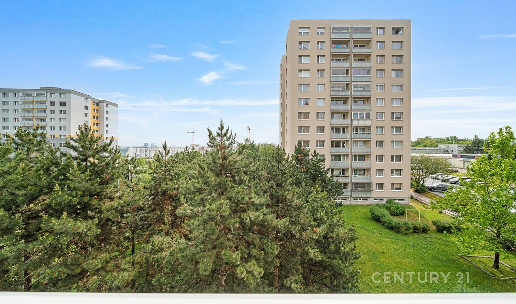 Prodej bytu 3+1 77 m², Praha – náhled fotky 15