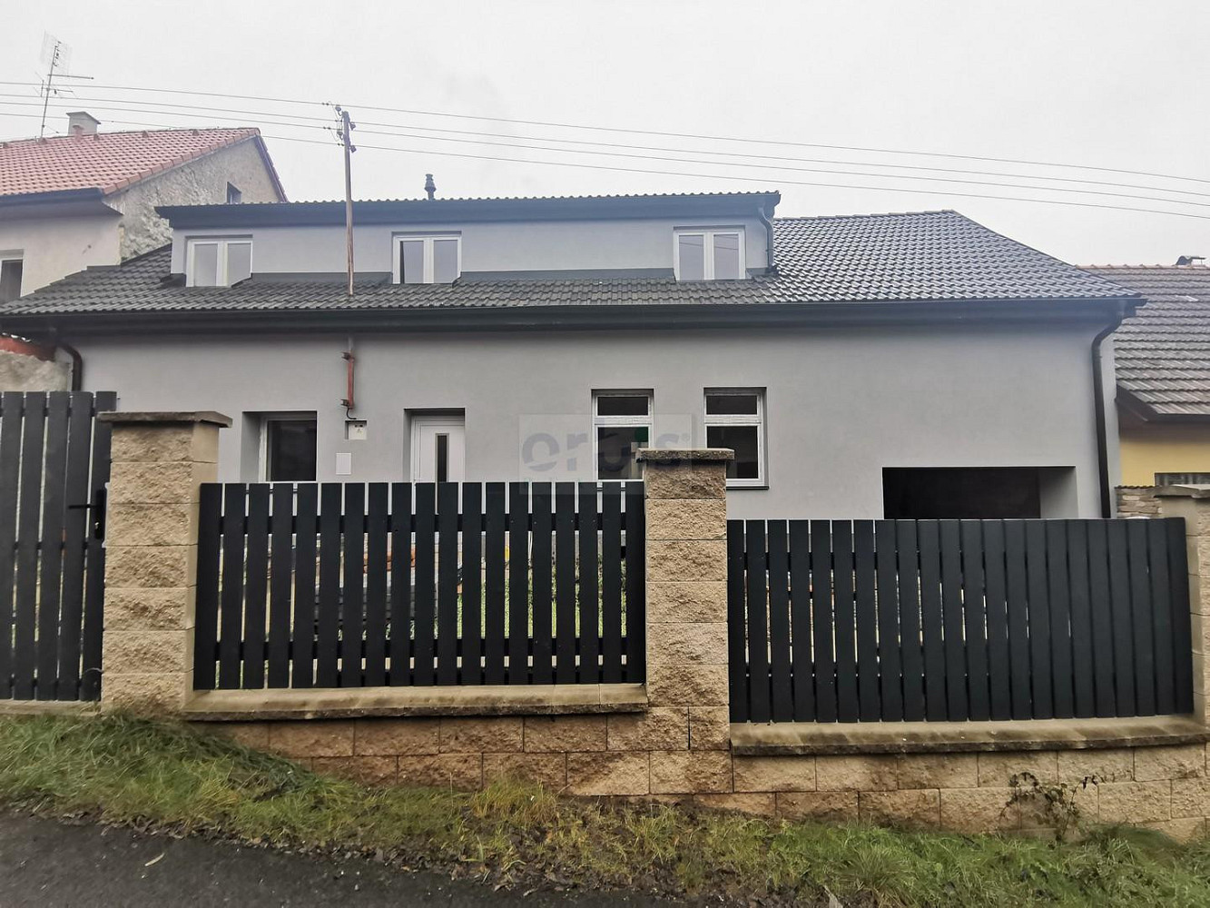 Prodej domu 240 m² s pozemkem 223 m²