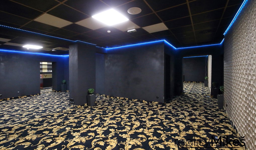 Pronájem obchodních prostor 351 m², Liberec – náhled fotky 9