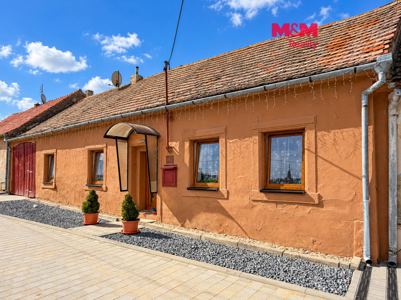 Prodej domu 90 m² s pozemkem 988 m²
