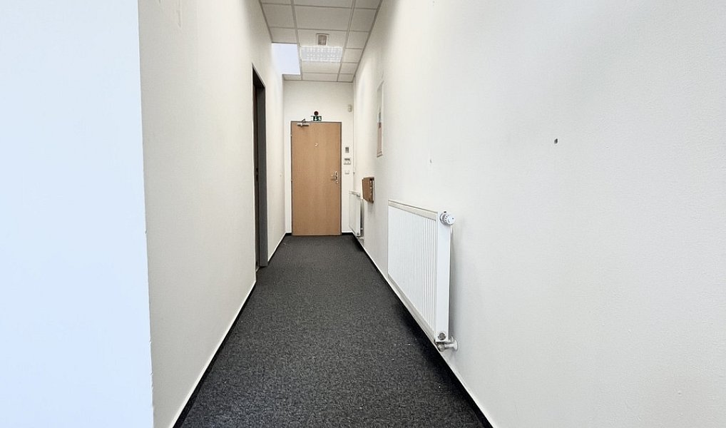 Pronájem obchodních prostor 127 m², Hlučín – náhled fotky 17