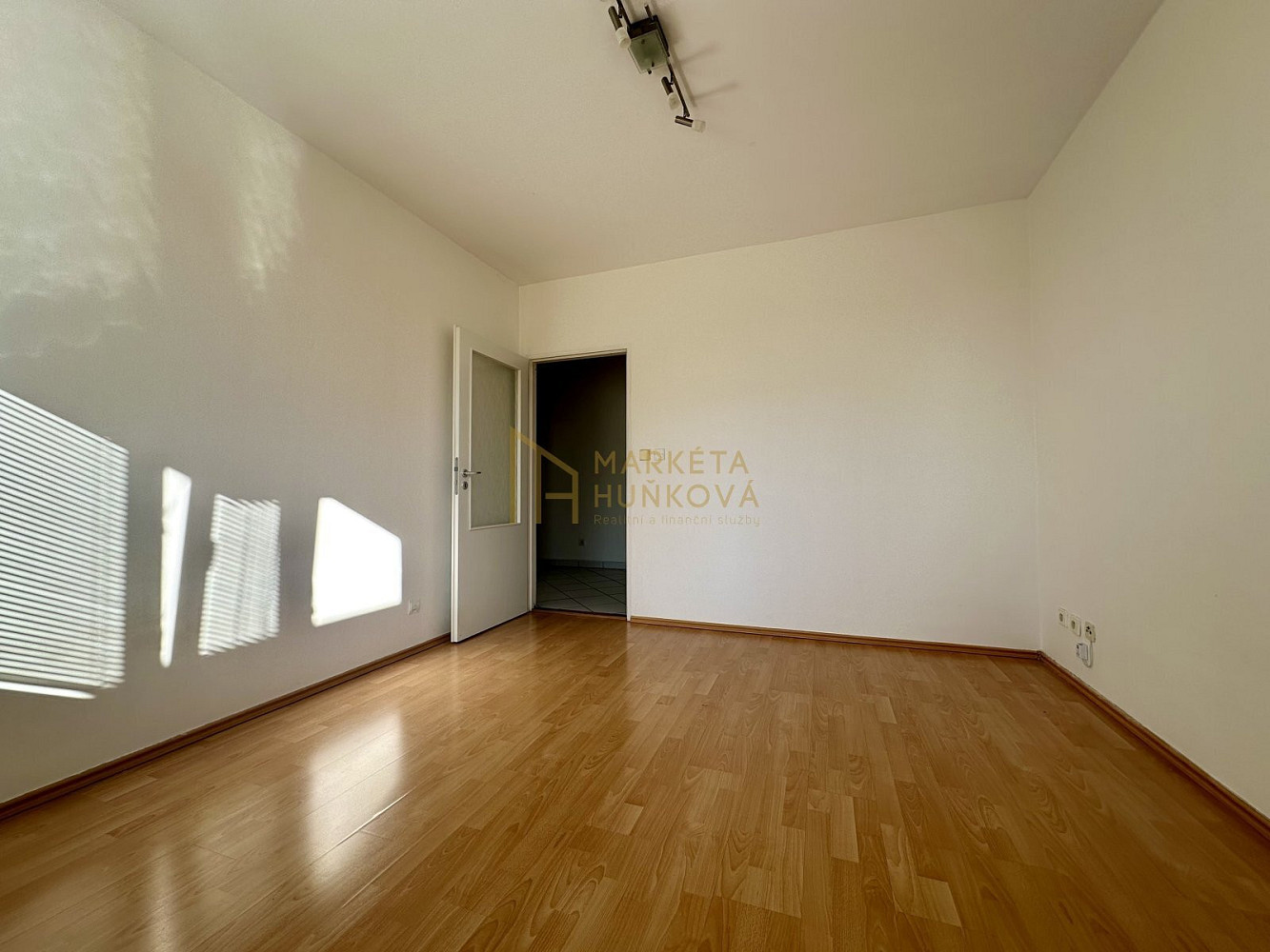 Pronájem bytu 1+1 43 m² – fotografie 4