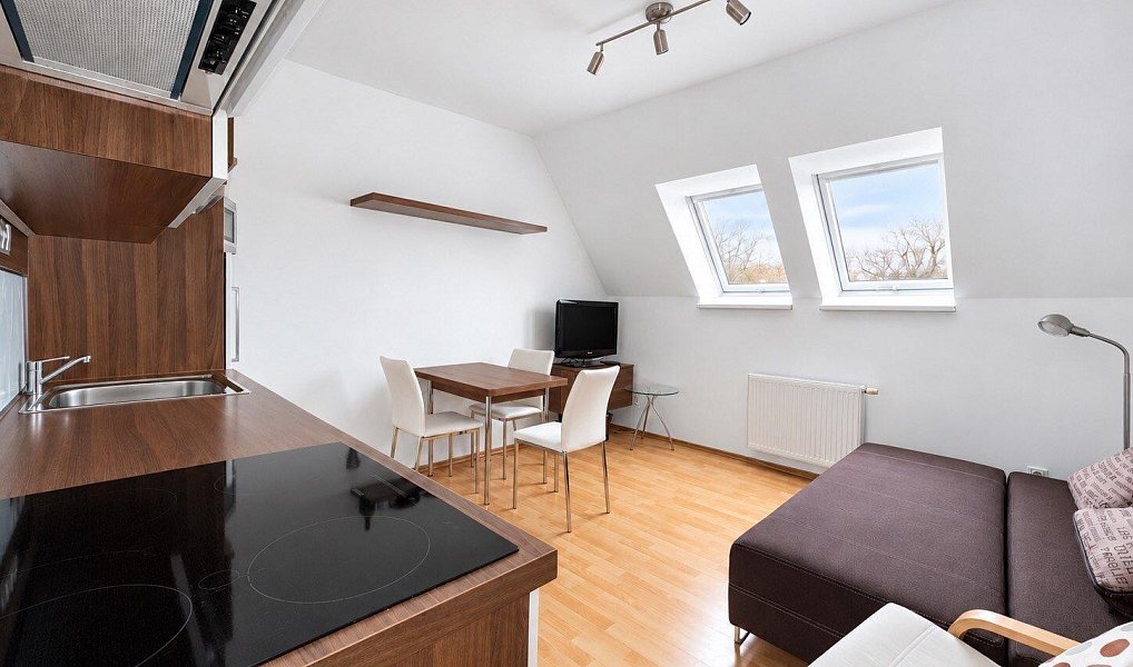 Pronájem bytu 2+kk 43 m², Jilemnice – náhled fotky 2