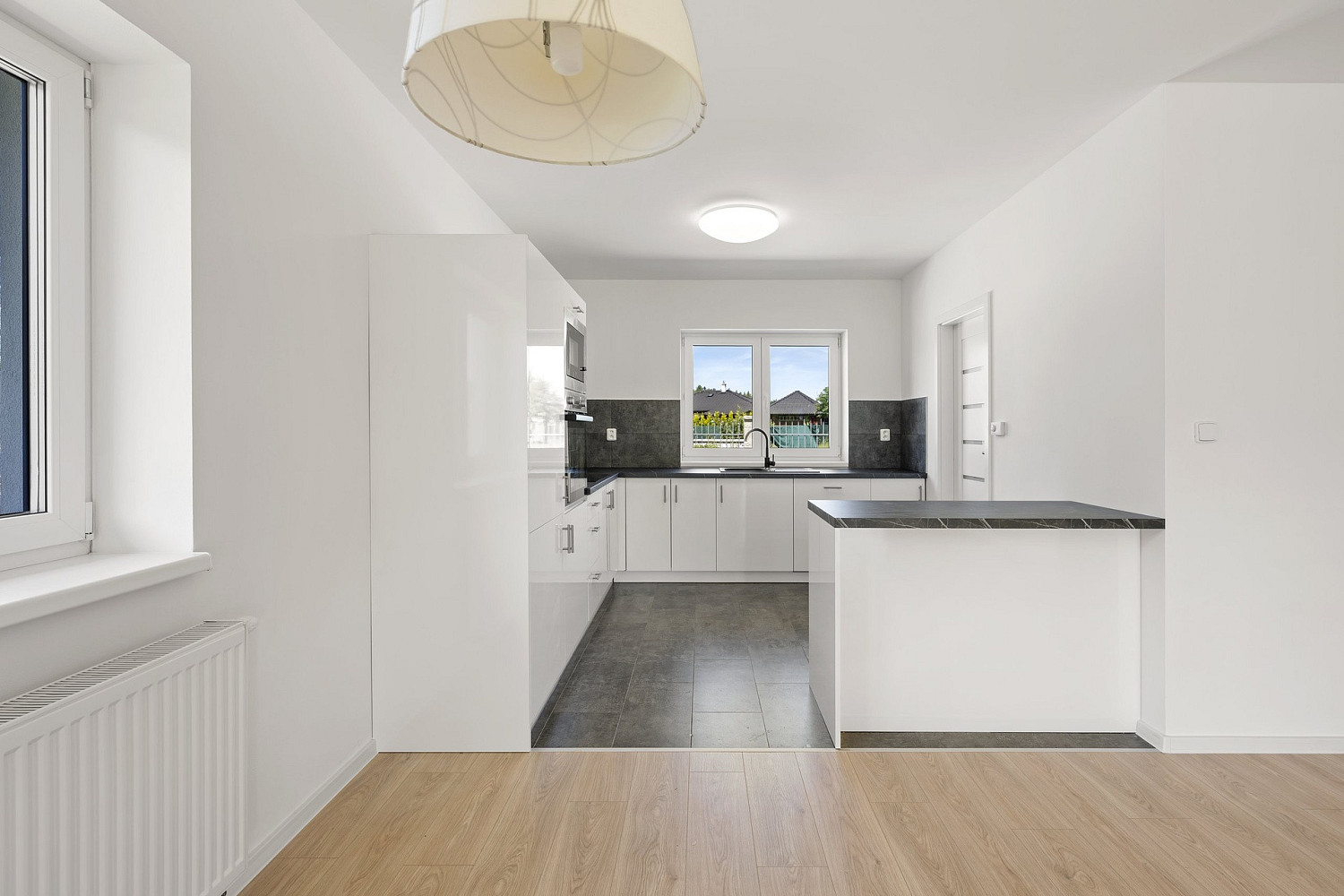 Prodej domu 107 m² s pozemkem 901 m² — photo 3