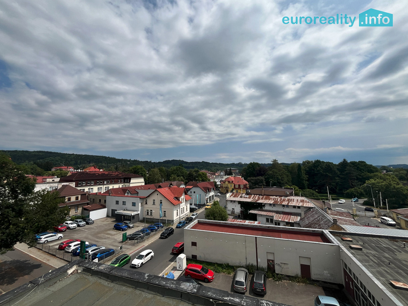 Pronájem obchodních prostor 90 m² – fotografie 3