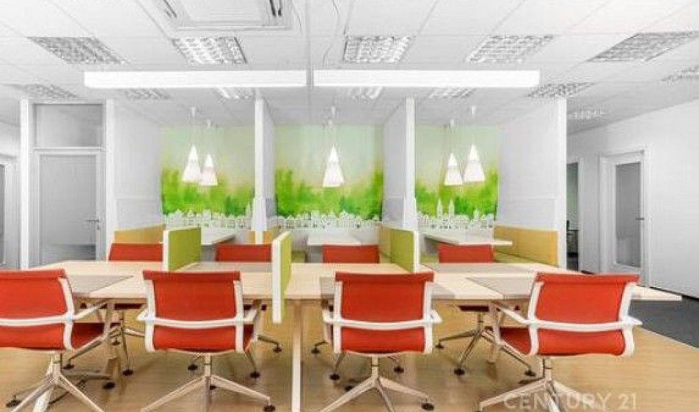 Pronájem kanceláře 1 190 m², Praha – náhled fotky 2