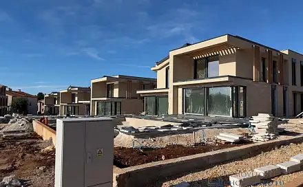 Prodej domu 192 m² s pozemkem 192 m², Umag, Chorvatsko