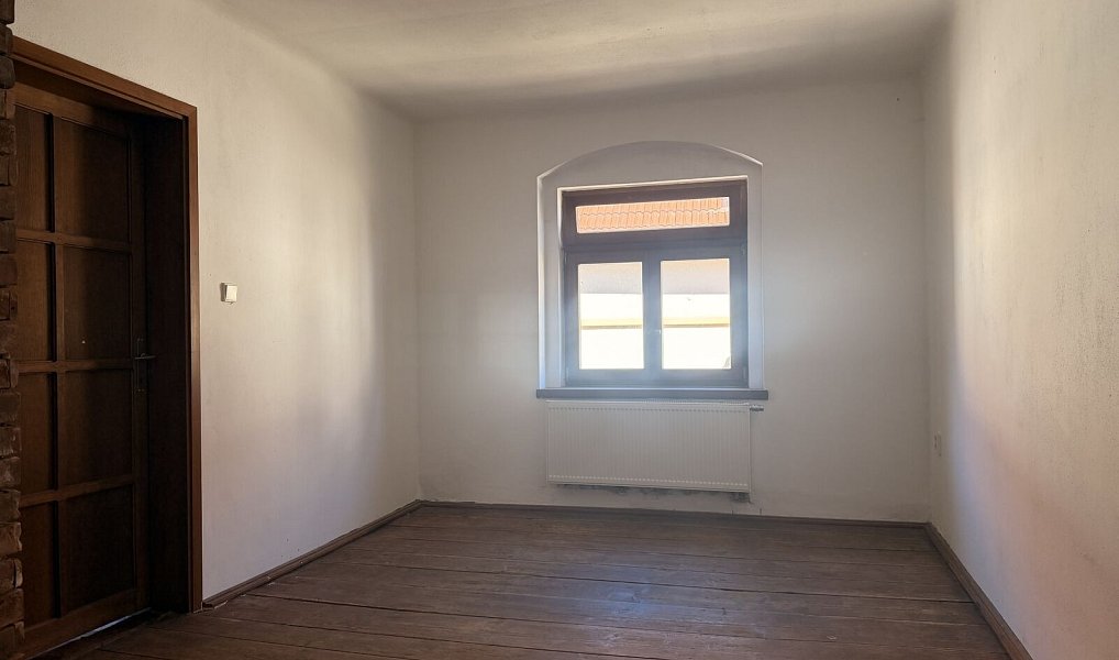 Prodej domu 725 m² s pozemkem 7 880 m², Bor – náhled fotky 23
