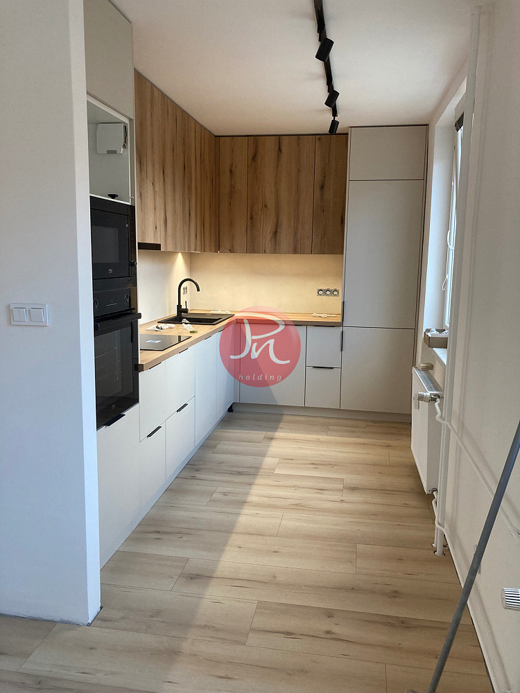 Pronájem bytu 2+kk 51 m² — photo 2
