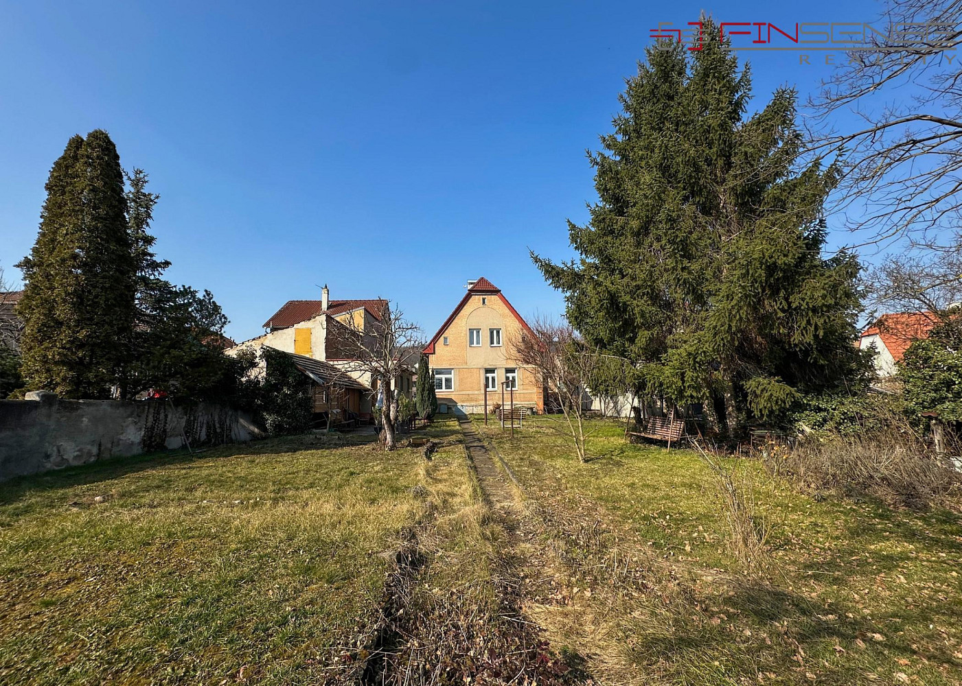 Prodej domu 99 m² s pozemkem 715 m² — photo 2