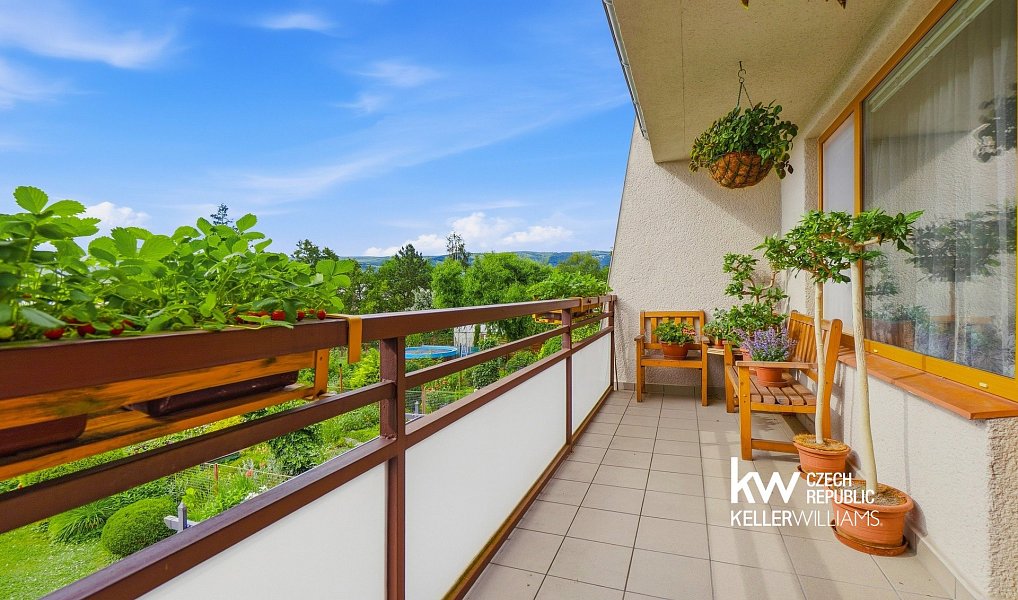 Prodej domu 252 m² s pozemkem 304 m², Teplice – náhled fotky 27
