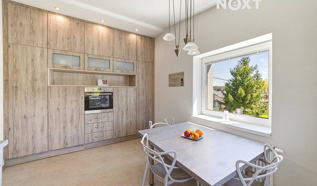 Prodej domu 227 m² s pozemkem 805 m², Dolní Branná – náhled fotky 31