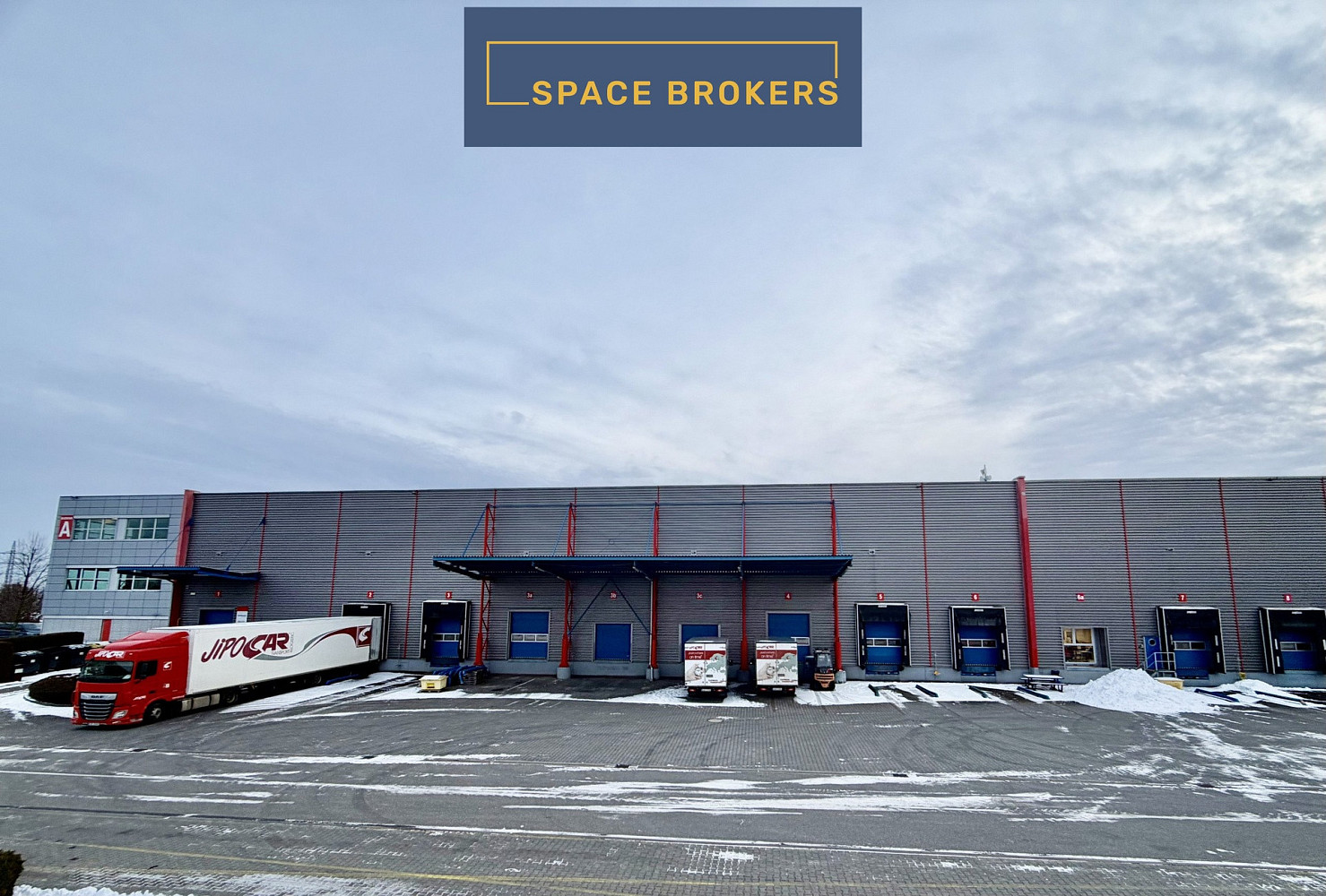 Pronájem skladovacích prostor 1 031 m² – fotografie 4