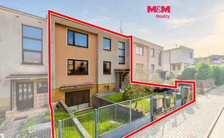 Prodej domu 150 m² s pozemkem 392 m², Budovatelů, Chvaletice, okres Pardubice