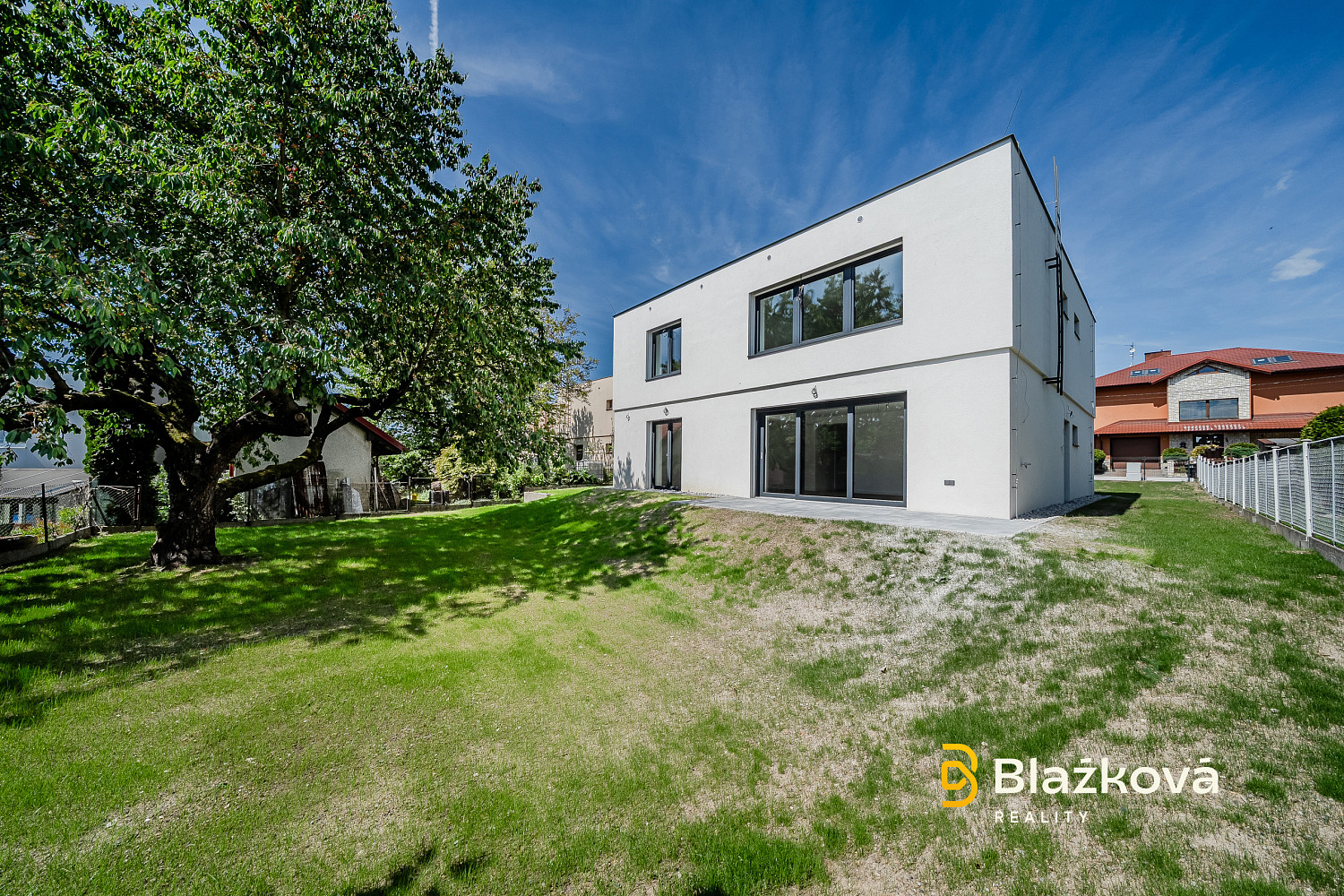 Prodej domu 278 m² s pozemkem 623 m² – fotografie 5