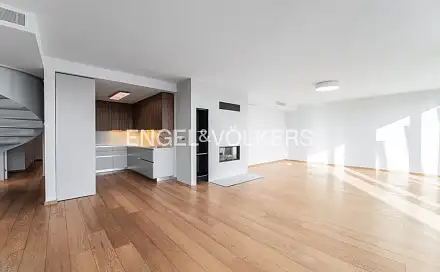 Pronájem bytu 4+kk 213 m², Holečkova, Praha 5 - Smíchov