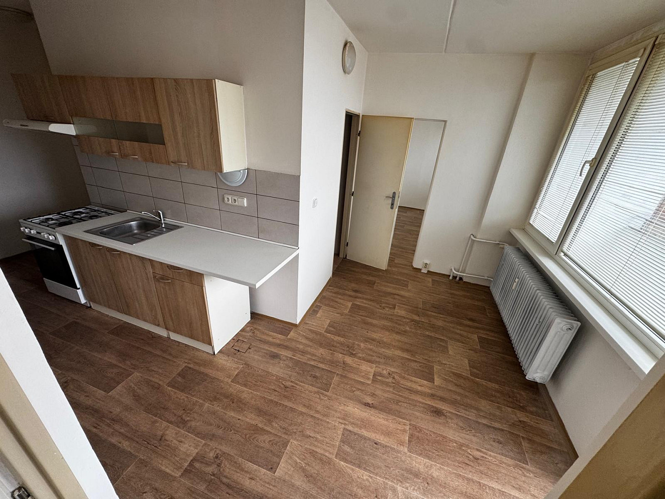 Pronájem bytu 3+1 64 m² – fotografie 2