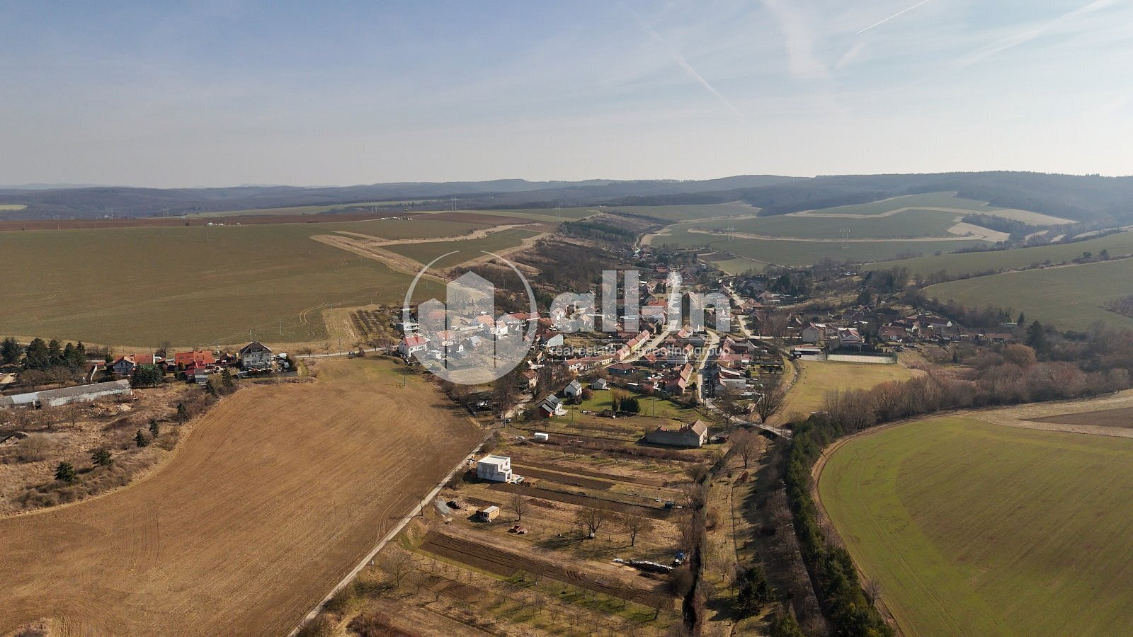 Prodej stavebního pozemku 1 105 m² – pohled 6
