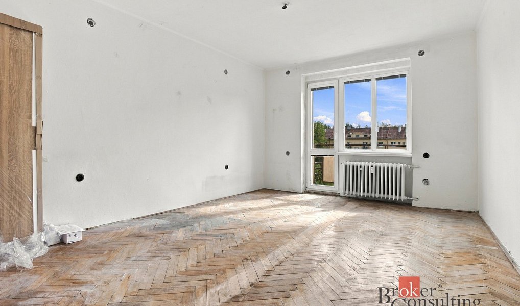 Prodej bytu 2+1 63 m², Ostrov – náhled fotky 7