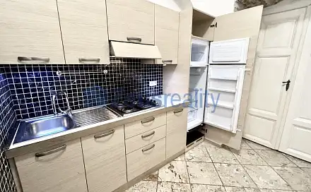 Pronájem bytu 2+kk 32 m², Plzeňská, Praha 5 - Smíchov