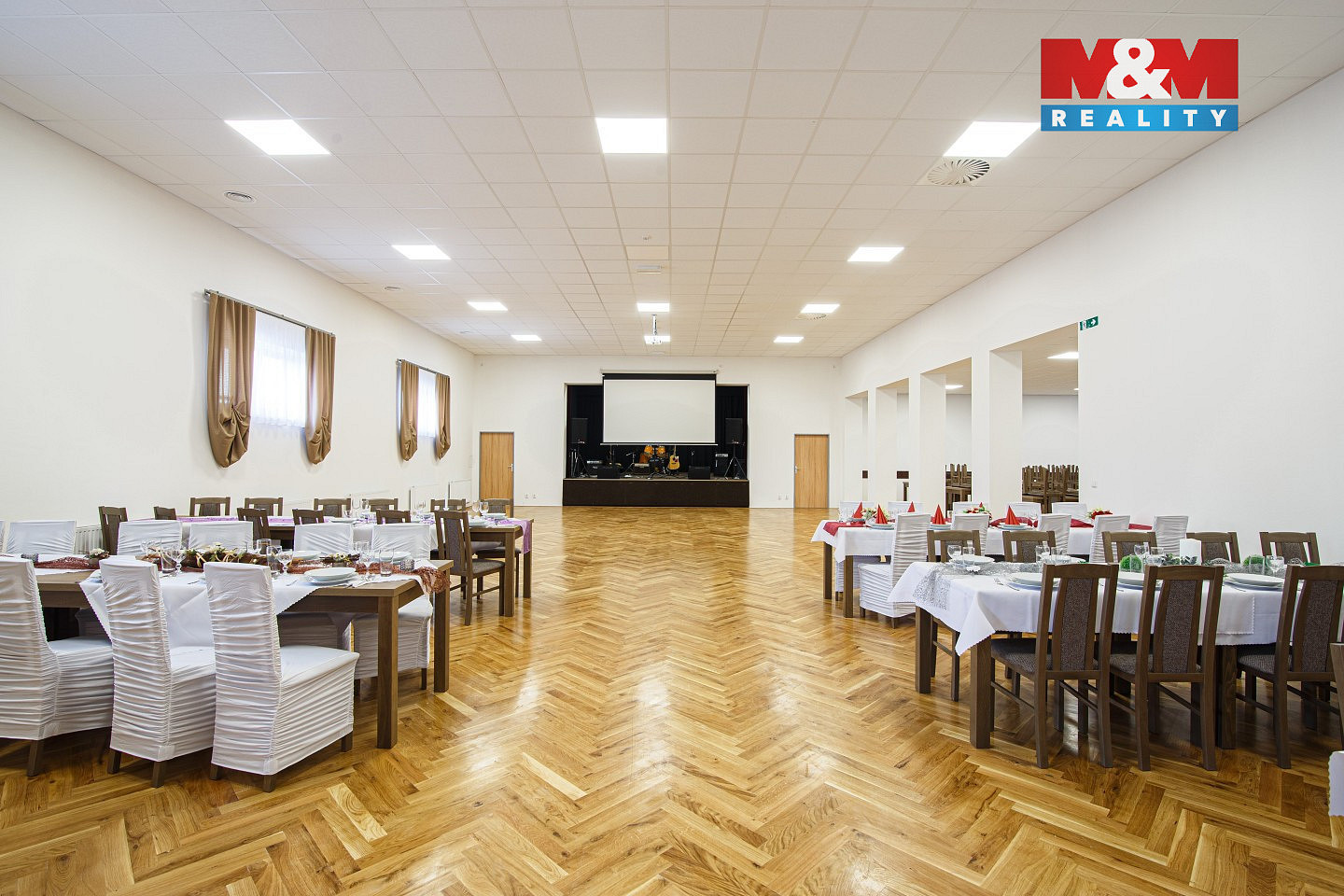 Pronájem restaurace 635 m² – fotografie 2