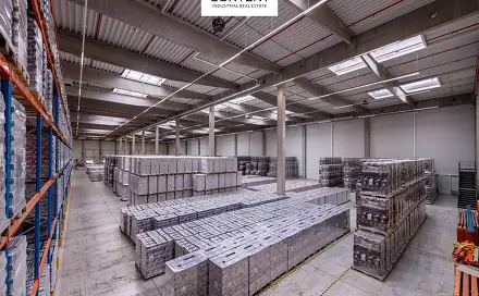 Pronájem skladovacích prostor 5 000 m², Plzeňská, Cerhovice, okres Beroun
