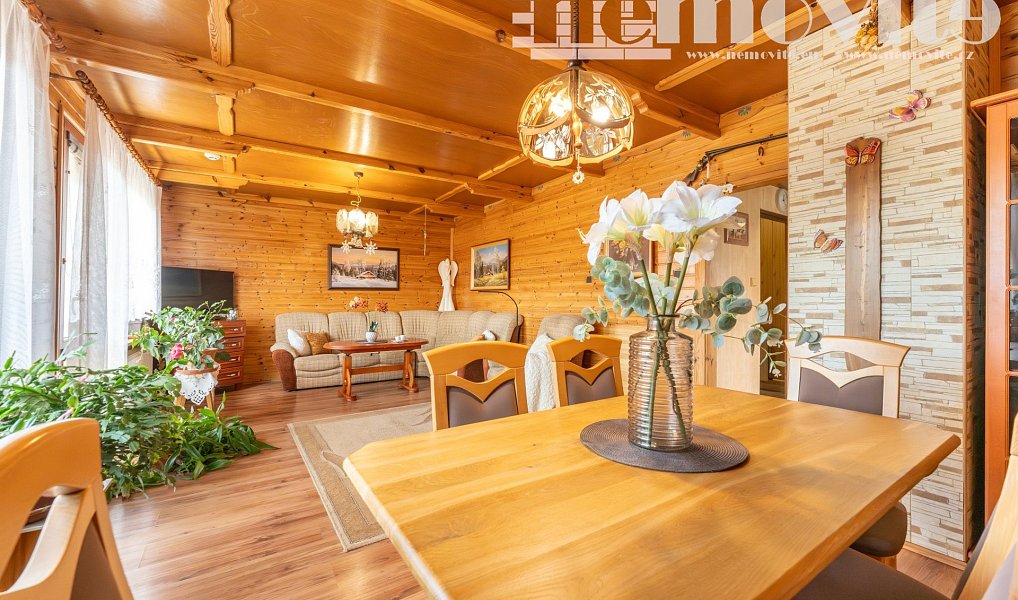 Prodej domu 163 m² s pozemkem 617 m², Chotusice – náhled fotky 2