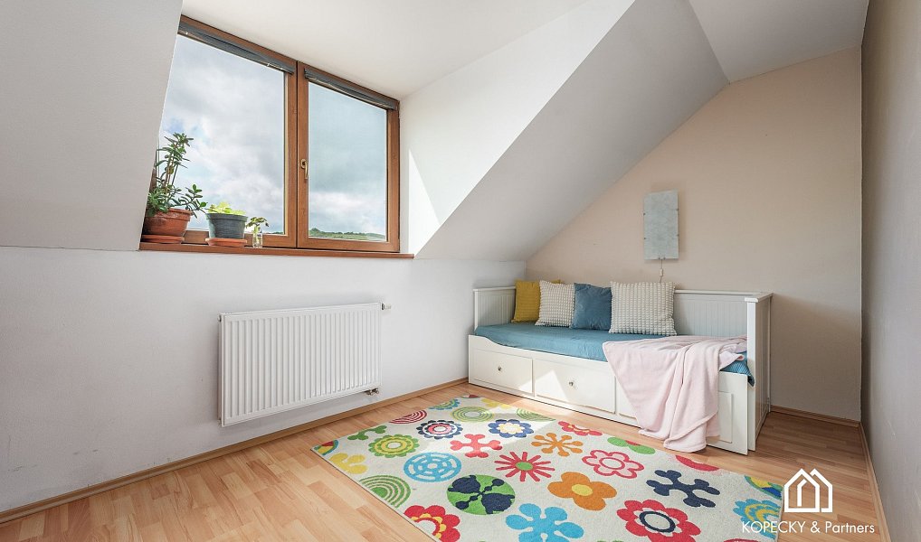 Prodej domu 252 m² s pozemkem 1 208 m², Nelahozeves – náhled fotky 13