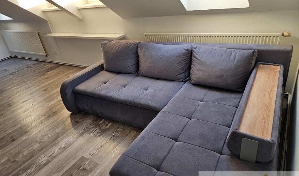 Pronájem bytu 2+kk 75 m², Lubenec – náhled fotky 2