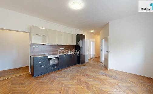 Prodej bytu 3+kk 68 m², Nádražní, Pelhřimov