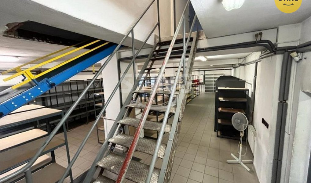 Pronájem skladovacích prostor 617 m², Šenov – náhled fotky 4