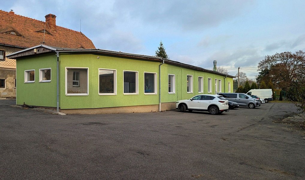 Prodej skladovacích prostor 2 000 m², Varnsdorf – náhled fotky 3