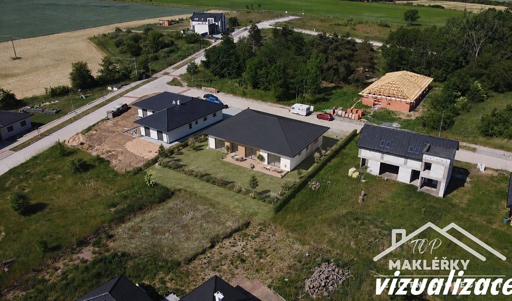 Prodej stavebního pozemku 898 m², Žáky – náhled fotky 3