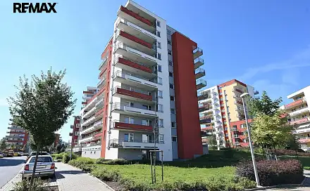 Pronájem bytu 1+kk 28 m²