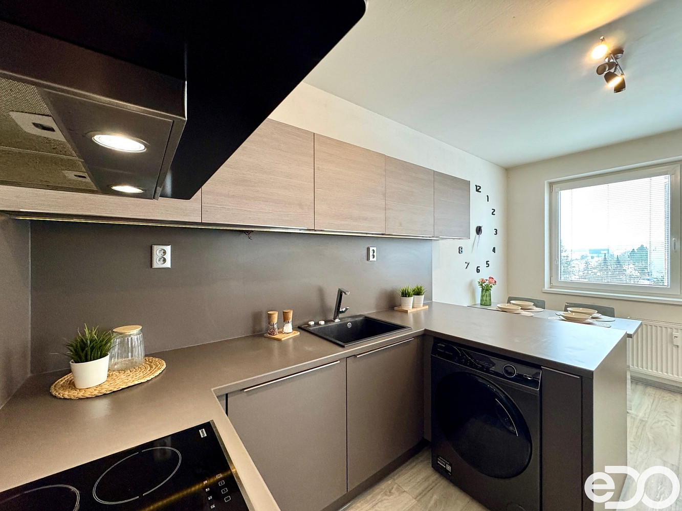 Pronájem bytu 3+1 78 m² – fotografie 4
