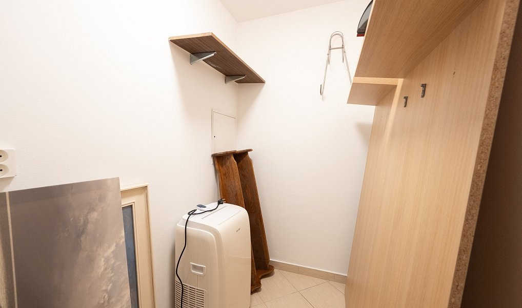 Pronájem bytu 3+1 80 m², Praha – náhled fotky 18