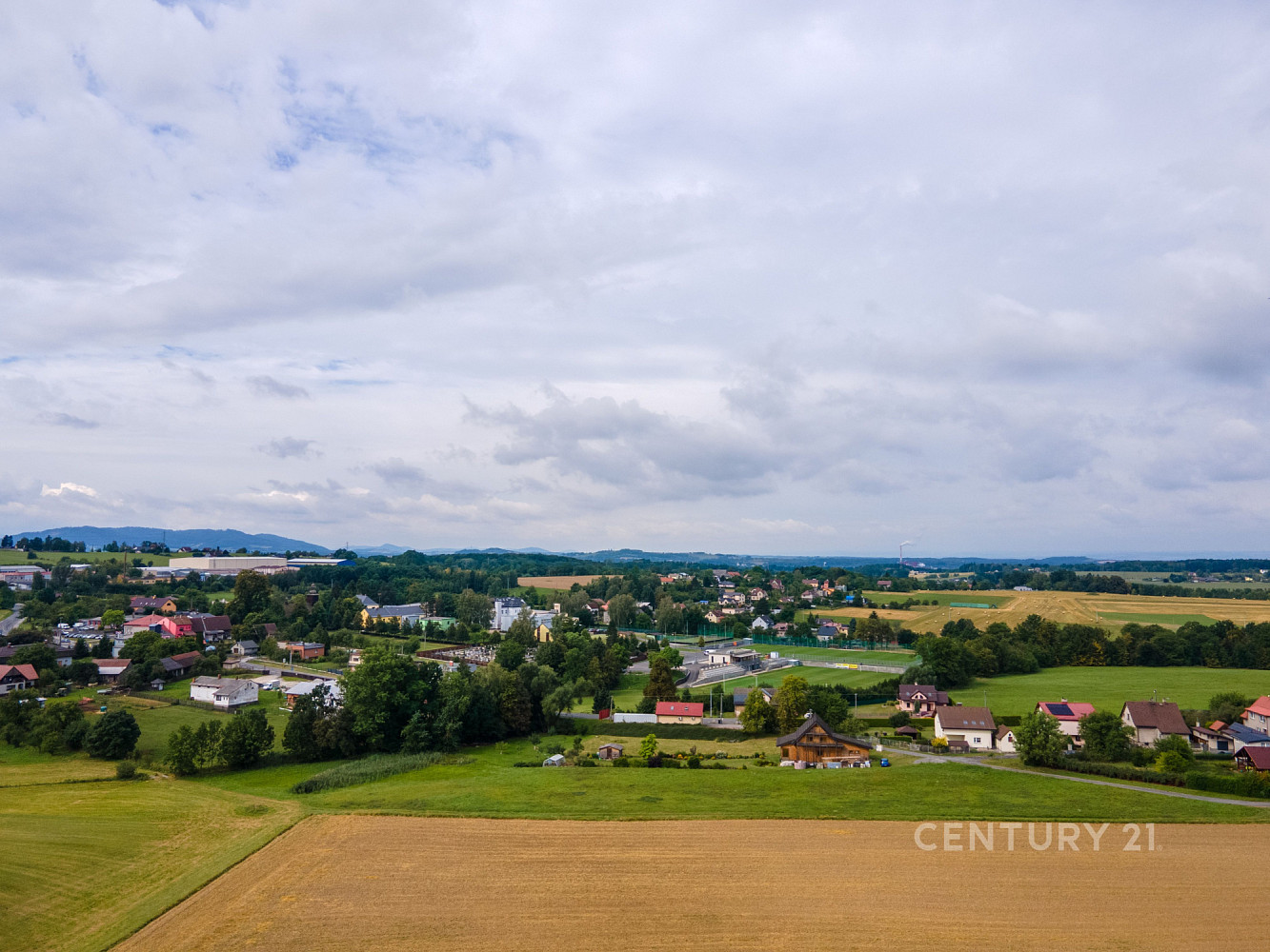 Prodej stavebního pozemku 1 811 m² – fotografie 4