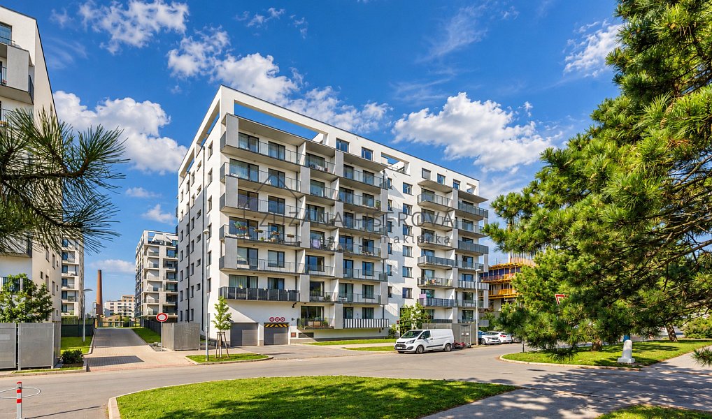 Pronájem bytu 2+kk 56 m², Praha – náhled fotky 10