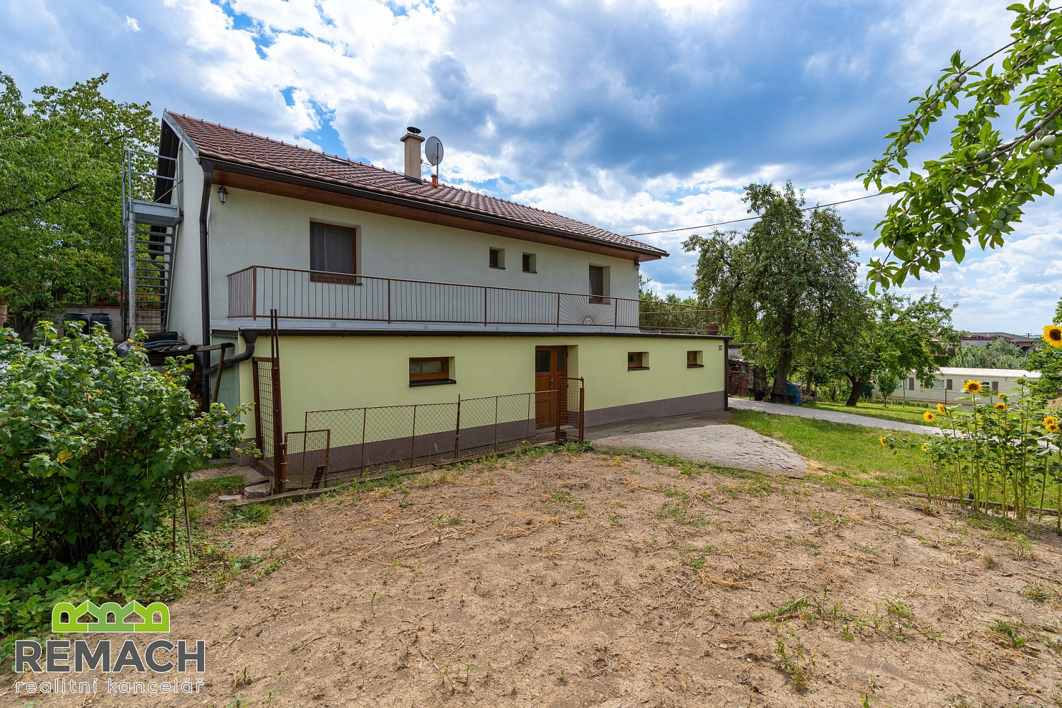 Prodej domu 78 m² s pozemkem 626 m² — photo 2