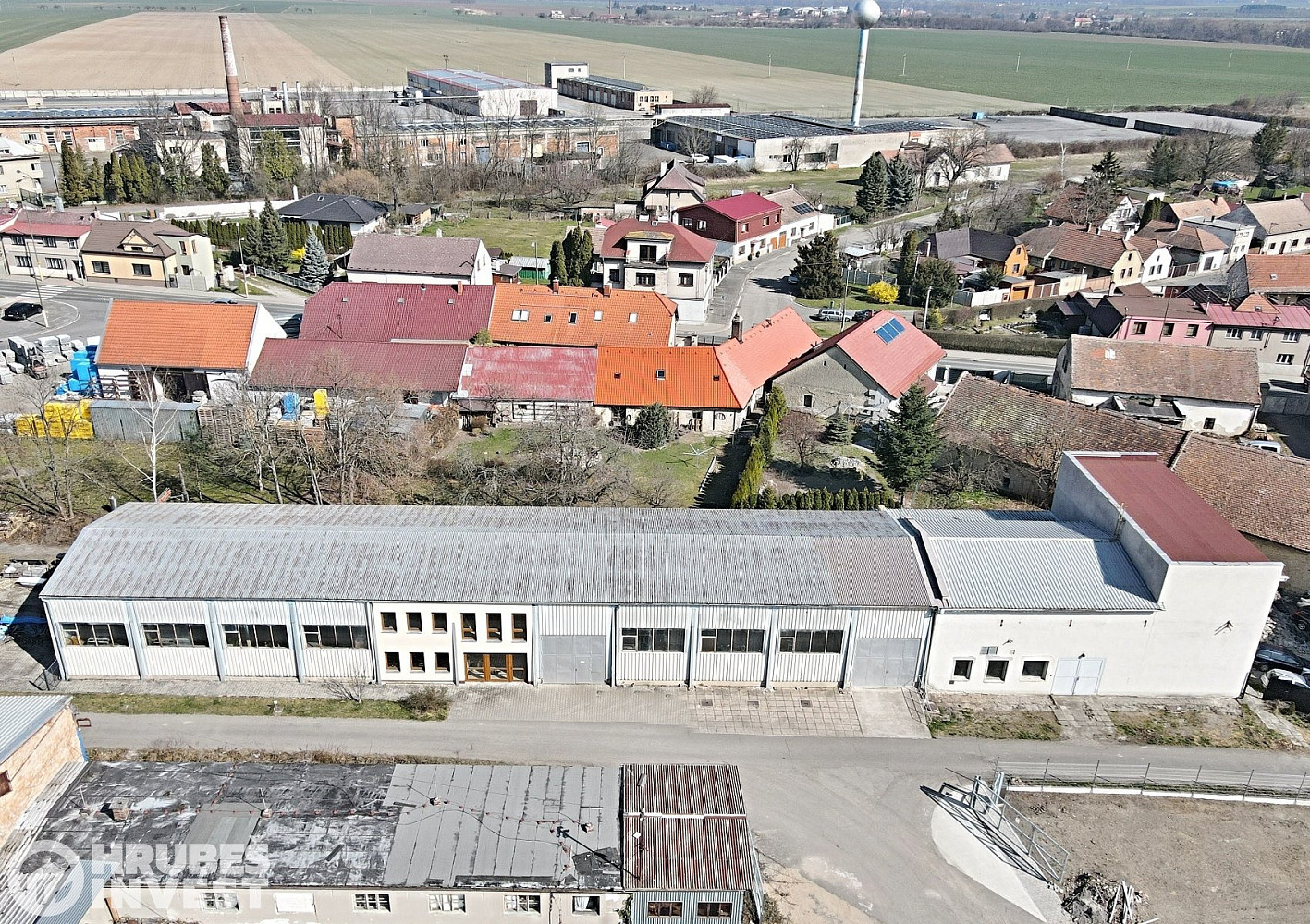 Prodej výrobních prostor 996 m² – fotografie 4