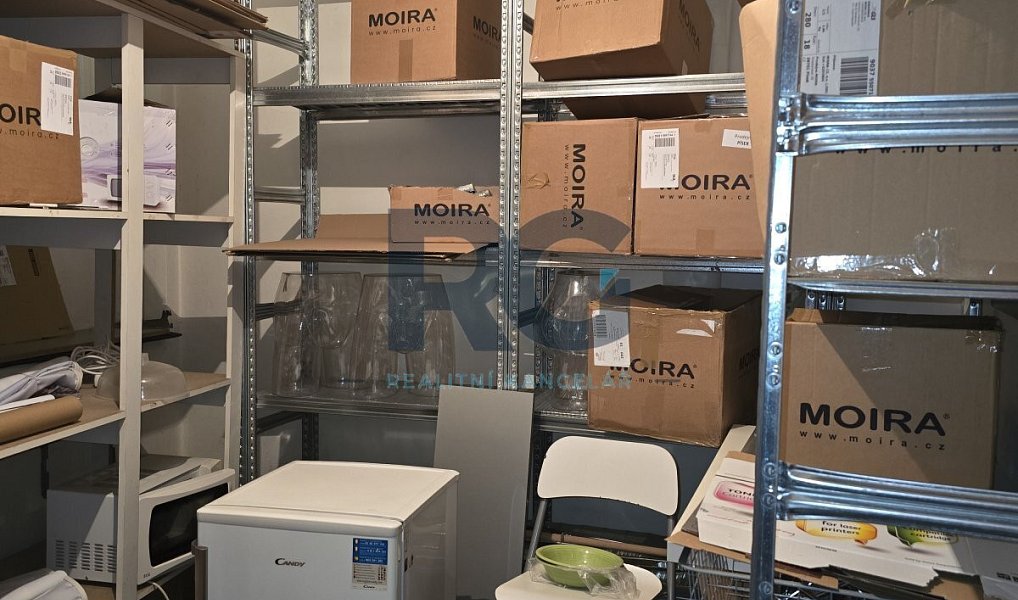 Pronájem obchodních prostor 50 m², Písek – náhled fotky 9