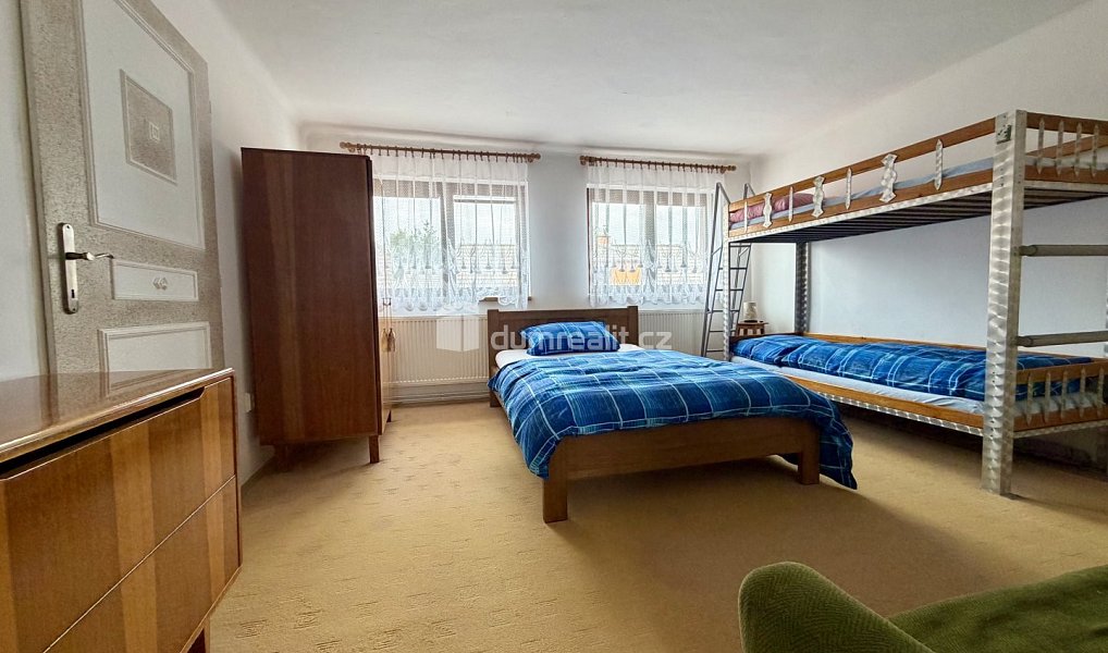 Prodej domu 100 m² s pozemkem 987 m², Zruč nad Sázavou – náhled fotky 32